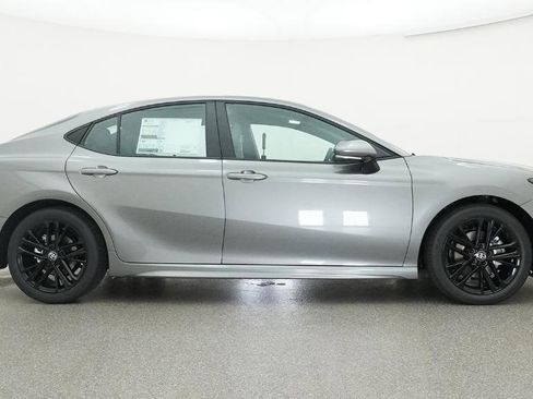 New 2026 Toyota Camry SE image 10