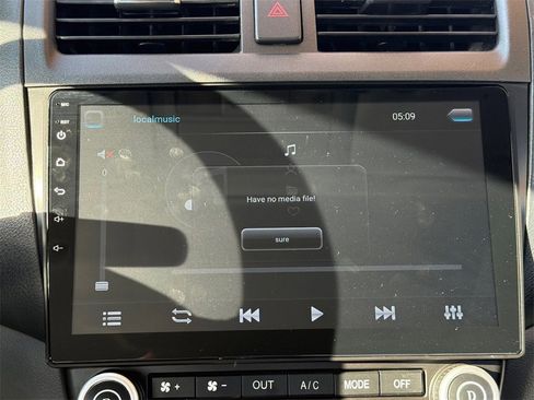 Used 2004 Honda Accord EX image 24