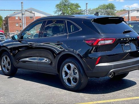 Used 2025 Ford Escape ST-Line AWD/4WD image 10