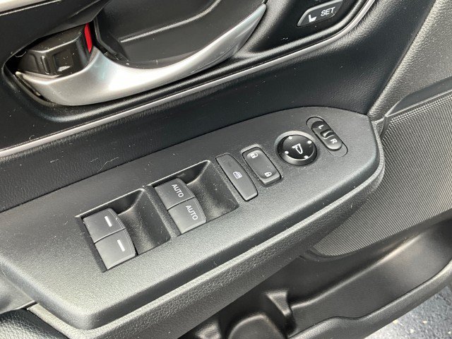 Used 2017 Honda CR-V EX-L image 31