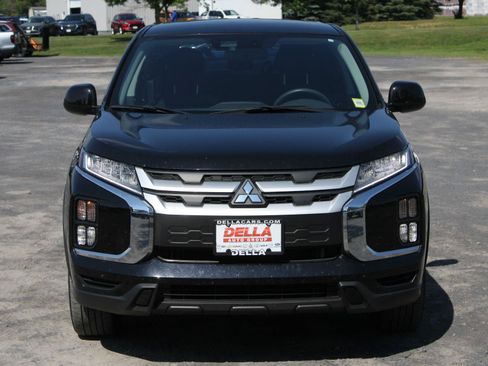 Used 2024 Mitsubishi Outlander Sport ES AWD/4WD image 2