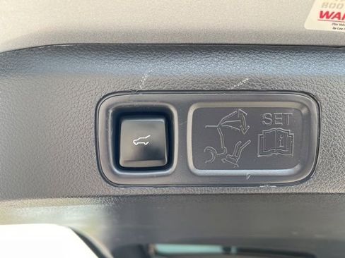 Used 2023 Ford Expedition Max Limited RWD image 21