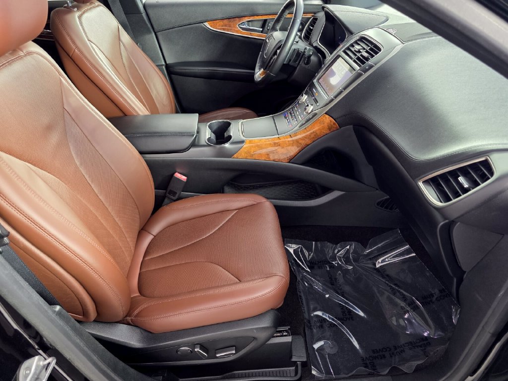 Used 2019 Lincoln Nautilus Reserve AWD/4WD image 29