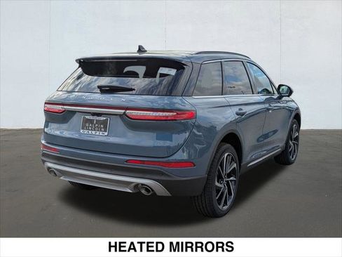 New 2025 Lincoln Corsair Reserve image 2