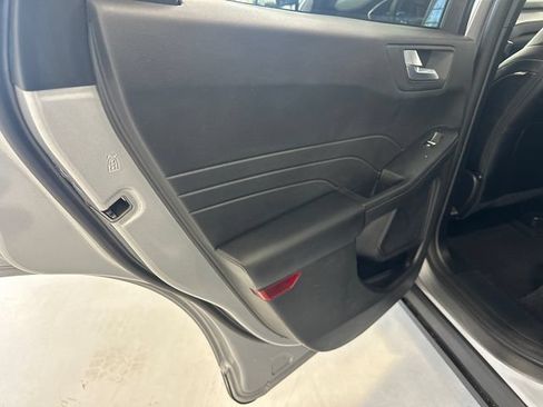 Used 2024 Ford Escape Platinum AWD/4WD image 30