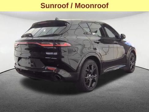 Used 2024 Dodge Hornet R/T Plus w/ R/T Blacktop Package AWD/4WD image 5