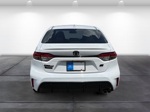 Used 2024 Toyota Corolla SE FWD image 7