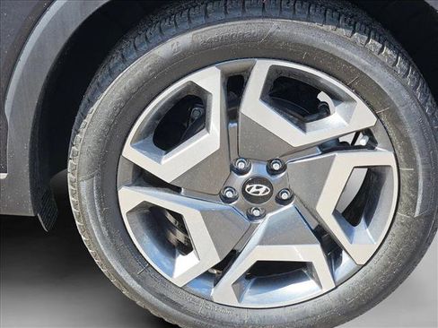 Used 2023 Hyundai Palisade SEL w/ Premium Package FWD image 14