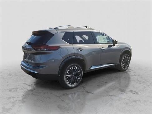 New 2026 Nissan Rogue Platinum w/ Platinum Premium Package image 4