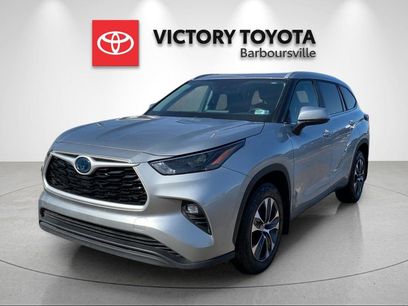 Used 2024 Toyota Highlander XLE