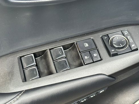 Used 2018 Lexus NX 300 FWD w/ Premium Package image 13