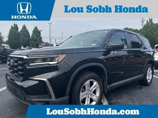 Used 2023 Honda Pilot LX video 1