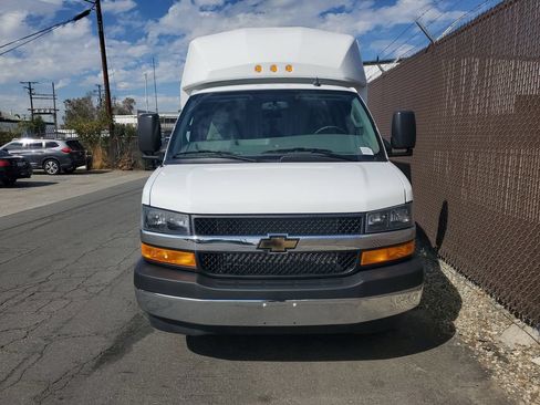 New 2025 Chevrolet Express 3500 w/ Power Convenience Package RWD image 4