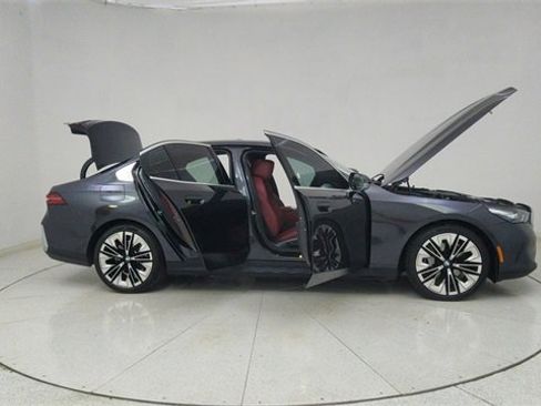 Used 2026 BMW 540i xDrive image 74