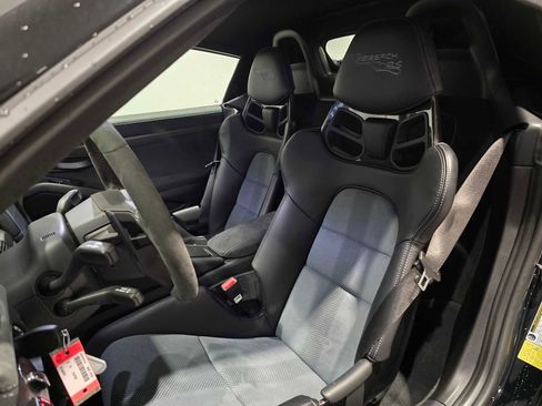 Used 2025 Porsche 718 Boxster Spyder RS image 5