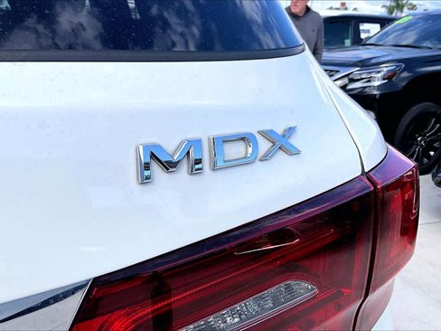 Used 2017 Acura MDX FWD w/ Technology Package image 9