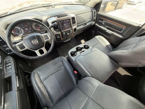 Used 2018 RAM 2500 Laramie AWD/4WD image 9