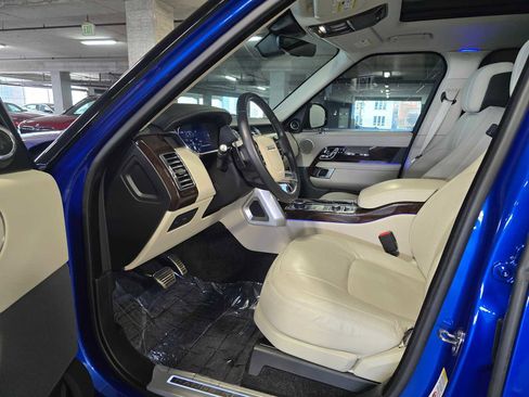 Used 2021 Land Rover Range Rover P525 Westminster Edition LWB image 26