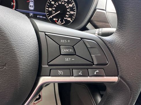 Used 2023 Nissan Altima 2.5 SV FWD image 15