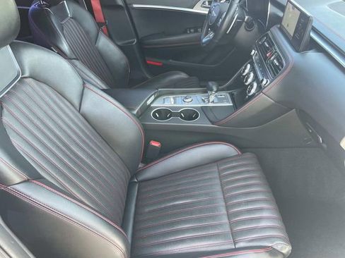 Used 2023 Genesis G70 2.0T w/ Sport Prestige Package image 34