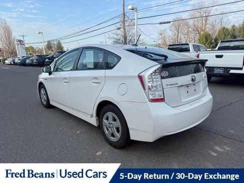 Used 2011 Toyota Prius Three w/ Navigation Pkg image 14