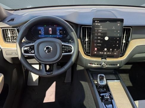 New 2026 Volvo XC60 B5 Plus w/ Climate Package AWD/4WD image 28