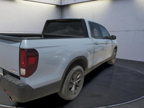 Used 2023 Honda Ridgeline Sport image 3