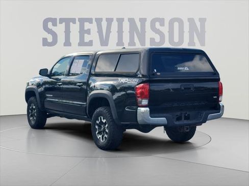 Certified 2016 Toyota Tacoma TRD Off-Road w/ Towing Package AWD/4WD image 3
