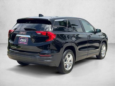 Used 2021 GMC Terrain SLE FWD image 2