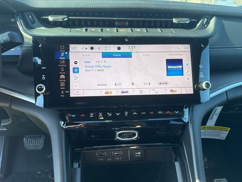 New 2026 Jeep Grand Cherokee Limited image 12