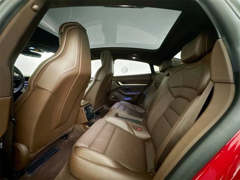 Used 2020 Porsche Taycan 4S image 20