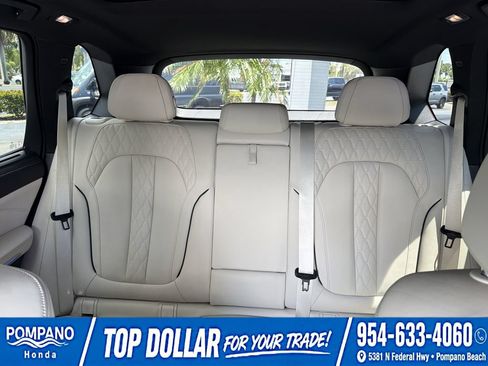 Used 2021 BMW X5 M50i w/ Executive Package AWD/4WD image 16