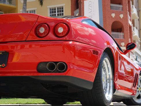 Used 2001 Ferrari 550 Maranello Coupe RWD image 38