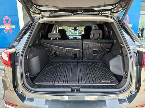 Used 2020 Chevrolet Equinox LT FWD image 30