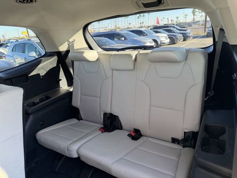 Used 2020 Kia Telluride EX image 27