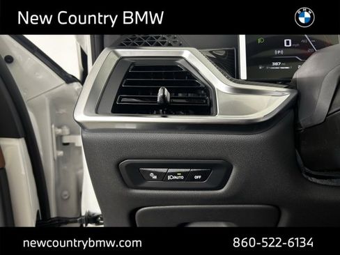 New 2026 BMW X6 M60i image 18