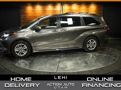 Used 2022 Toyota Sienna XLE w/ XLE Plus Package