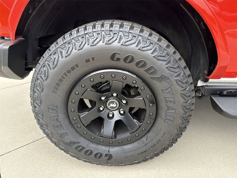 Used 2025 Ford Bronco Stroppe Edition image 18