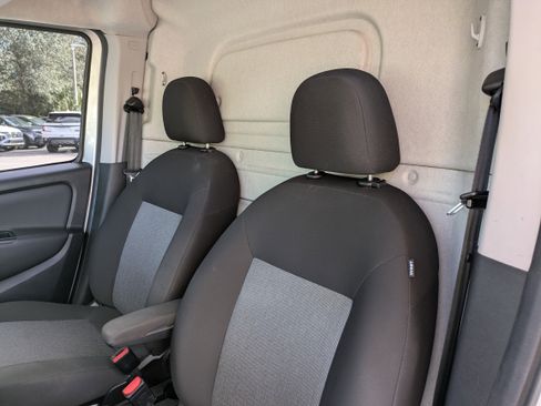 Used 2021 RAM ProMaster City Tradesman SLT image 18