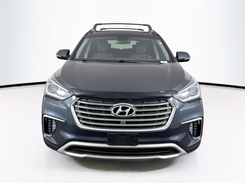 Used 2017 Hyundai Santa Fe SE Ultimate image 3