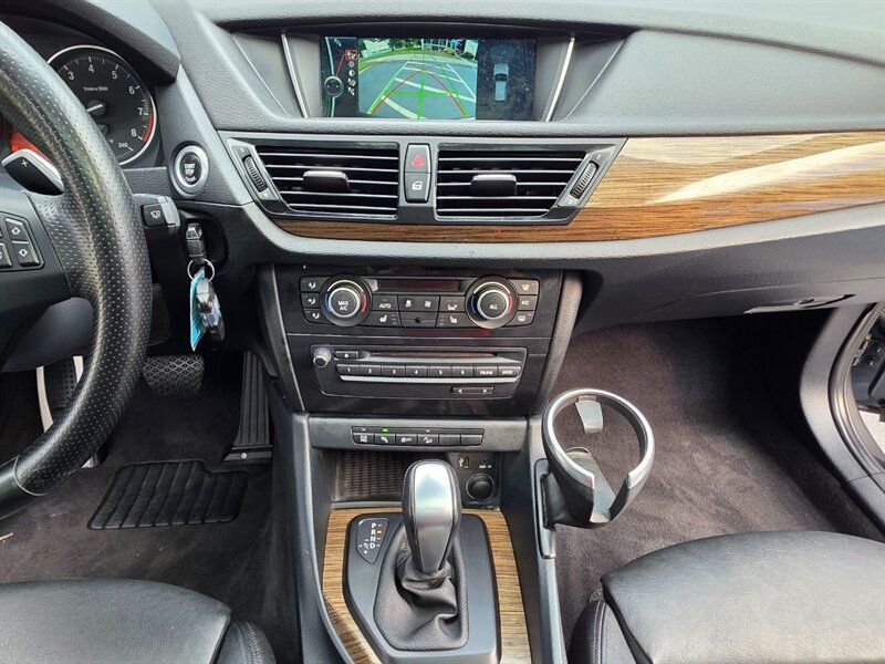 Used 2013 BMW X1 xDrive35i w/ Ultimate Pkg AWD/4WD image 19