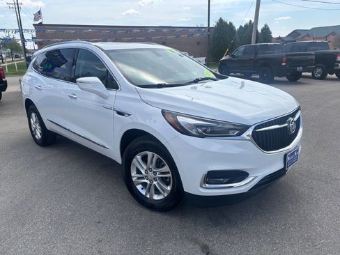 Used 2019 Buick Enclave Essence AWD/4WD image 7