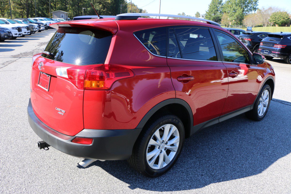Used 2013 Toyota RAV4 Limited AWD/4WD image 8
