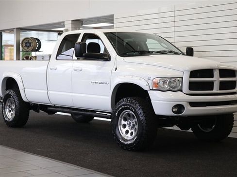 Used 2003 Dodge Ram 2500 Truck SLT AWD/4WD image 2