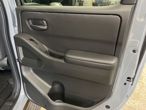 New 2026 Nissan Frontier SV AWD/4WD image 21