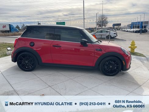 Used 2024 MINI Cooper S image 17