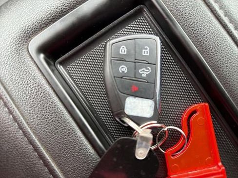 Used 2022 GMC Sierra 1500 Elevation w/ Elevation Premium Package image 31