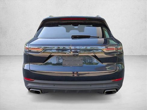 Used 2023 Porsche Cayenne Platinum Edition AWD/4WD image 6
