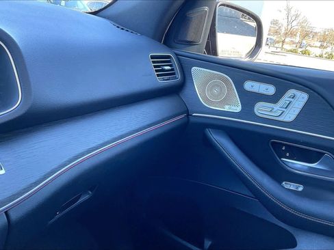 Used 2024 Mercedes-Benz GLE 350 4MATIC image 31