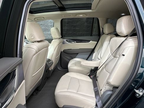 New 2025 Cadillac XT6 Premium Luxury w/ Technology Package image 7